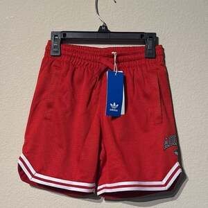 Kids Adidas Originals Mesh Basketball Shorts - XS 7-8Y red / white